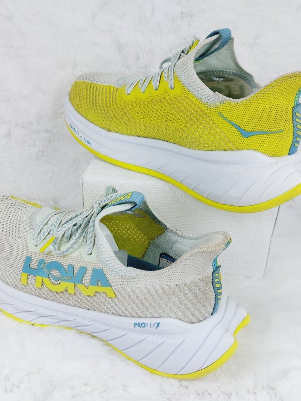 Hoka One One Carbon X 3 Men's Billowing Sail/Evening Primrose Running Shoes 9.5D - Picture 4 of 12